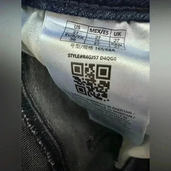 Women’s Guess Denim Pencil Skirt, size 27 - Picture 4 of 4